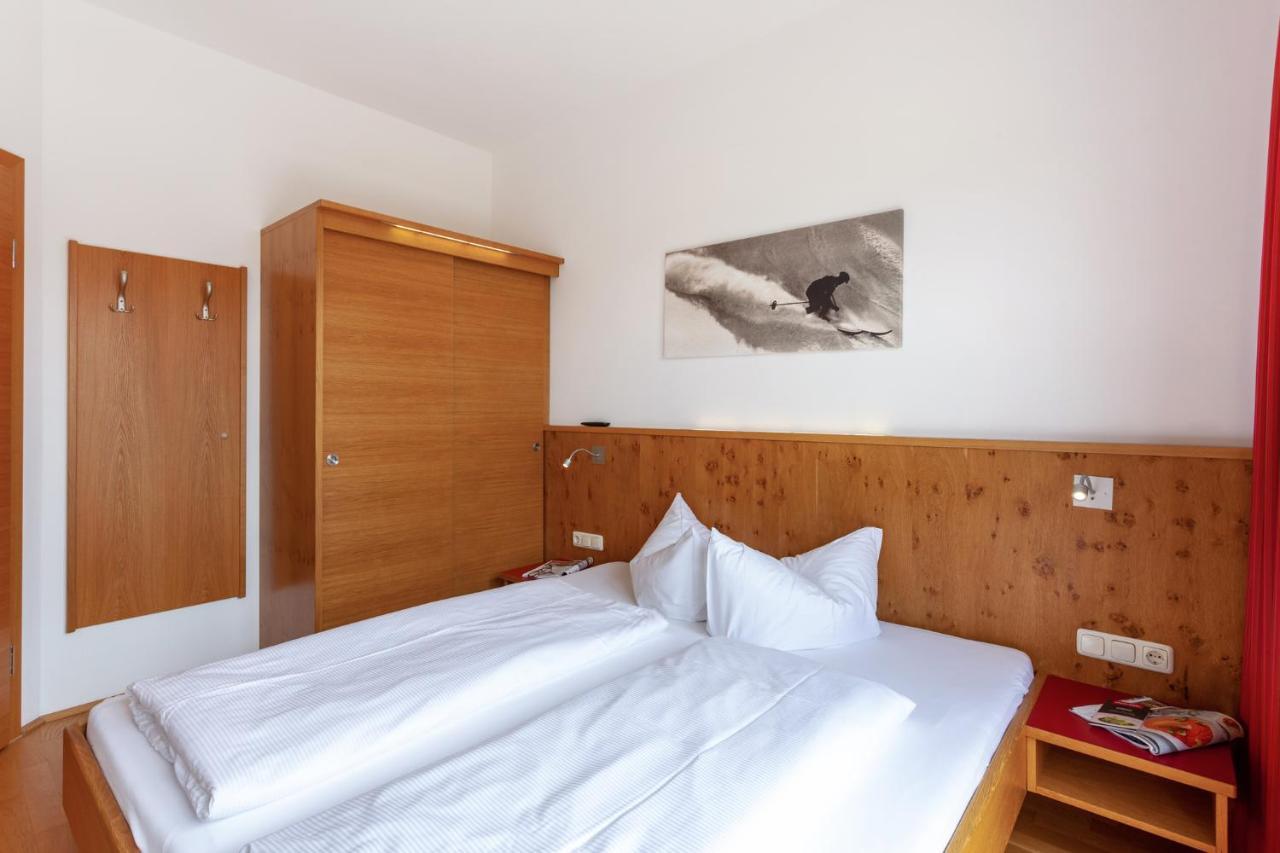 Apart-Hotel Alpinsonnenresidenz Fiss Bagian luar foto