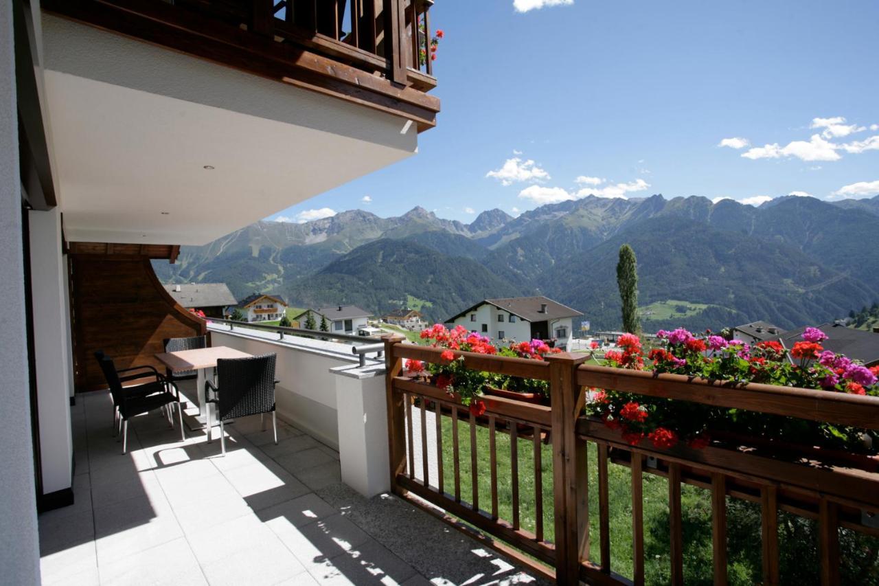 Apart-Hotel Alpinsonnenresidenz Fiss Bagian luar foto